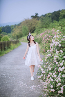 欧洲美女与动交ZOZ0Z